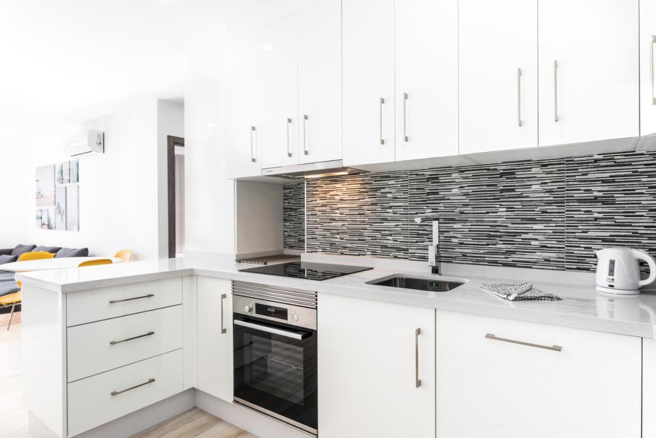 Ljus Apartment Arona  Bagian luar foto