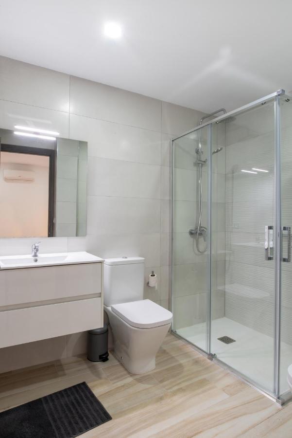 Ljus Apartment Arona  Bagian luar foto