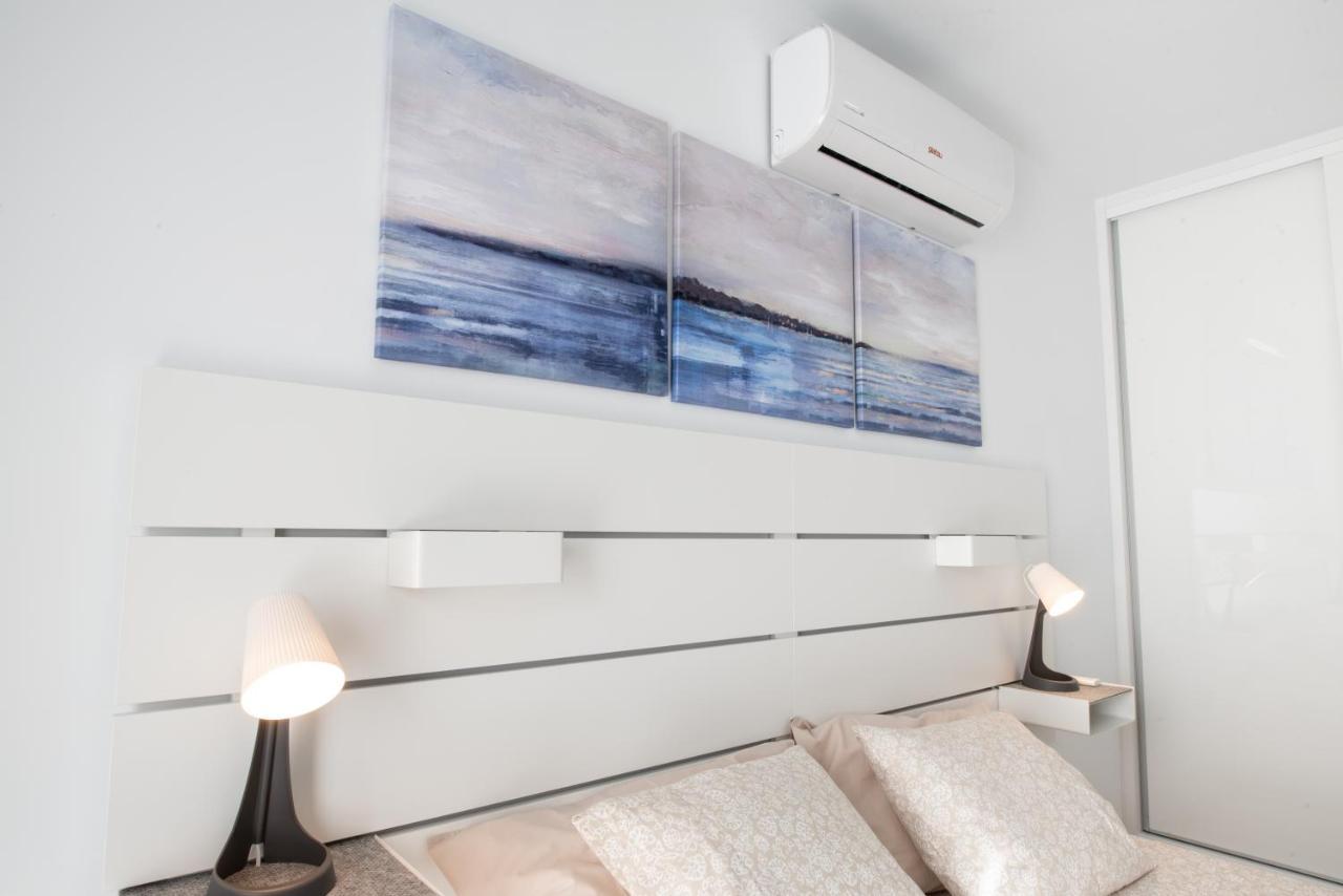 Ljus Apartment Arona  Bagian luar foto